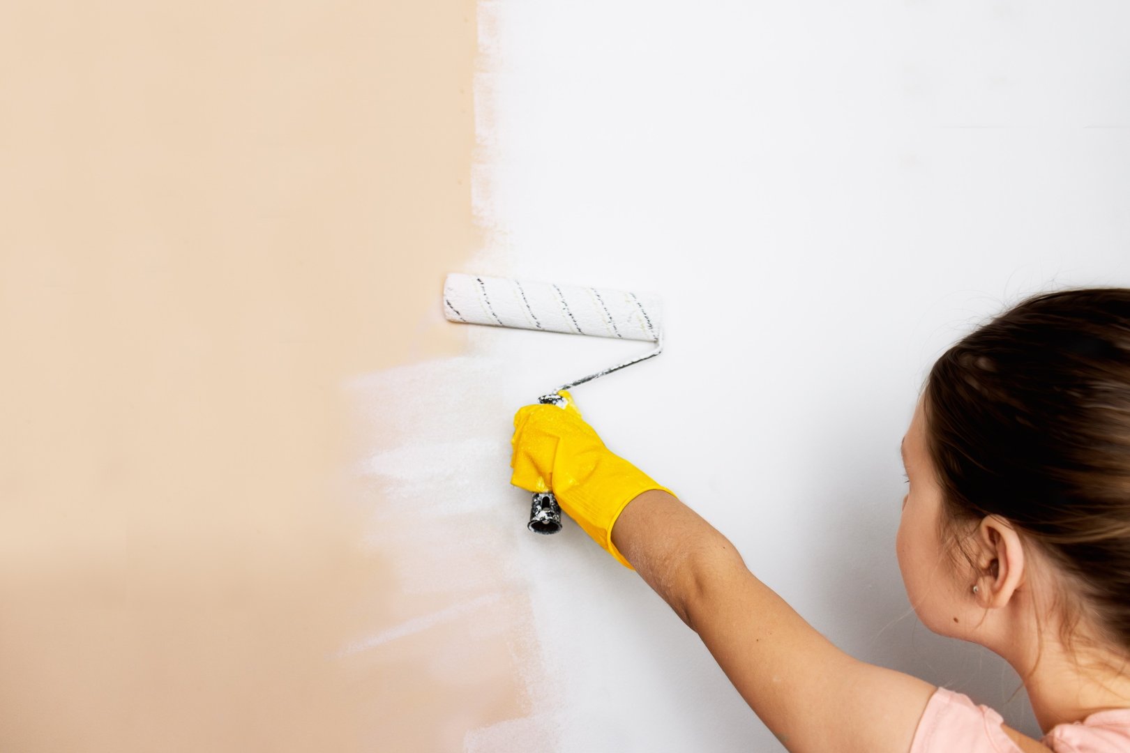 home repairs. painting walls with paint. renovation