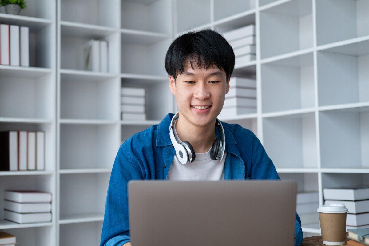 associate college degree online