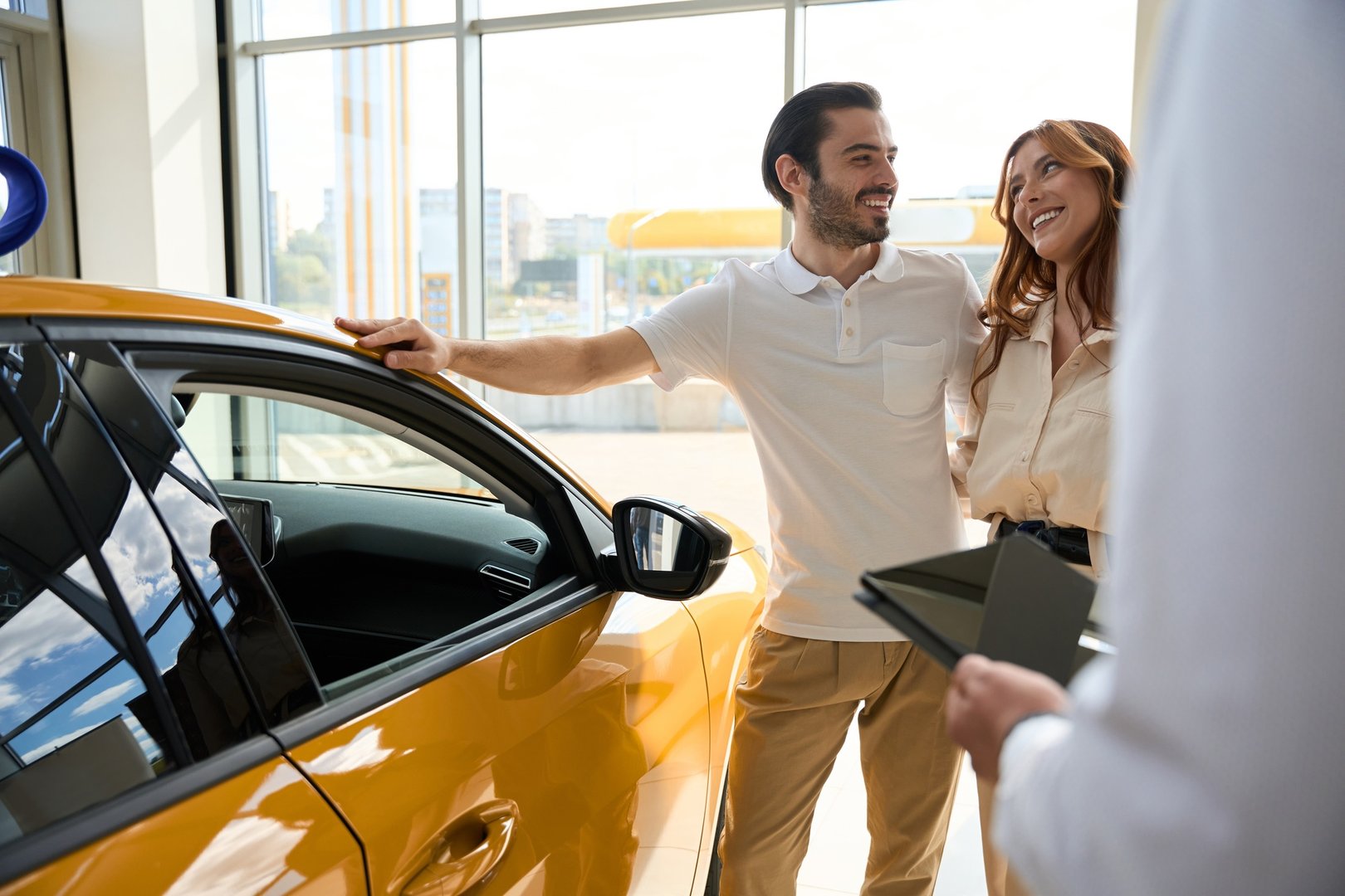 Auto insurance with OEM replacement coverage