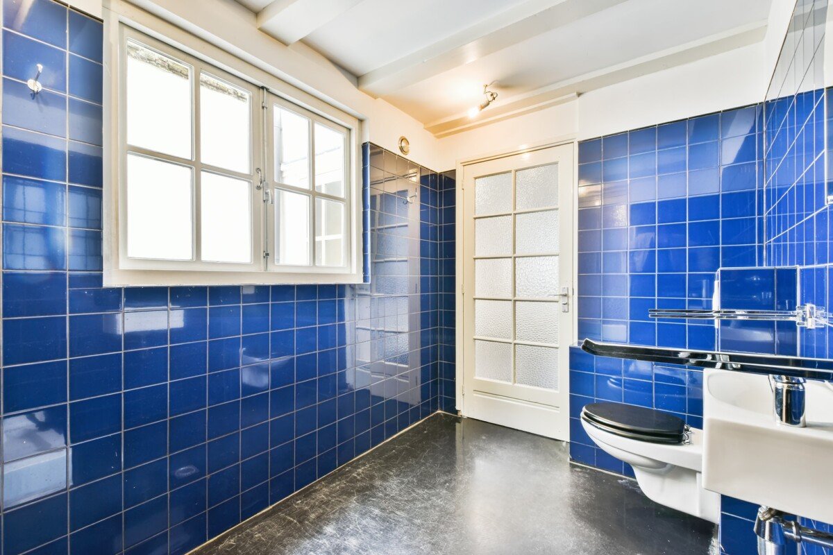 Elegant bathroom design