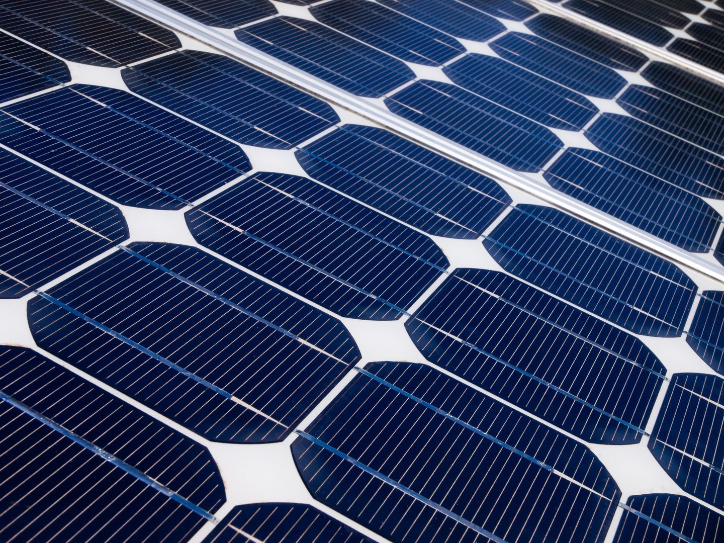 Benefits of solar power plant installation