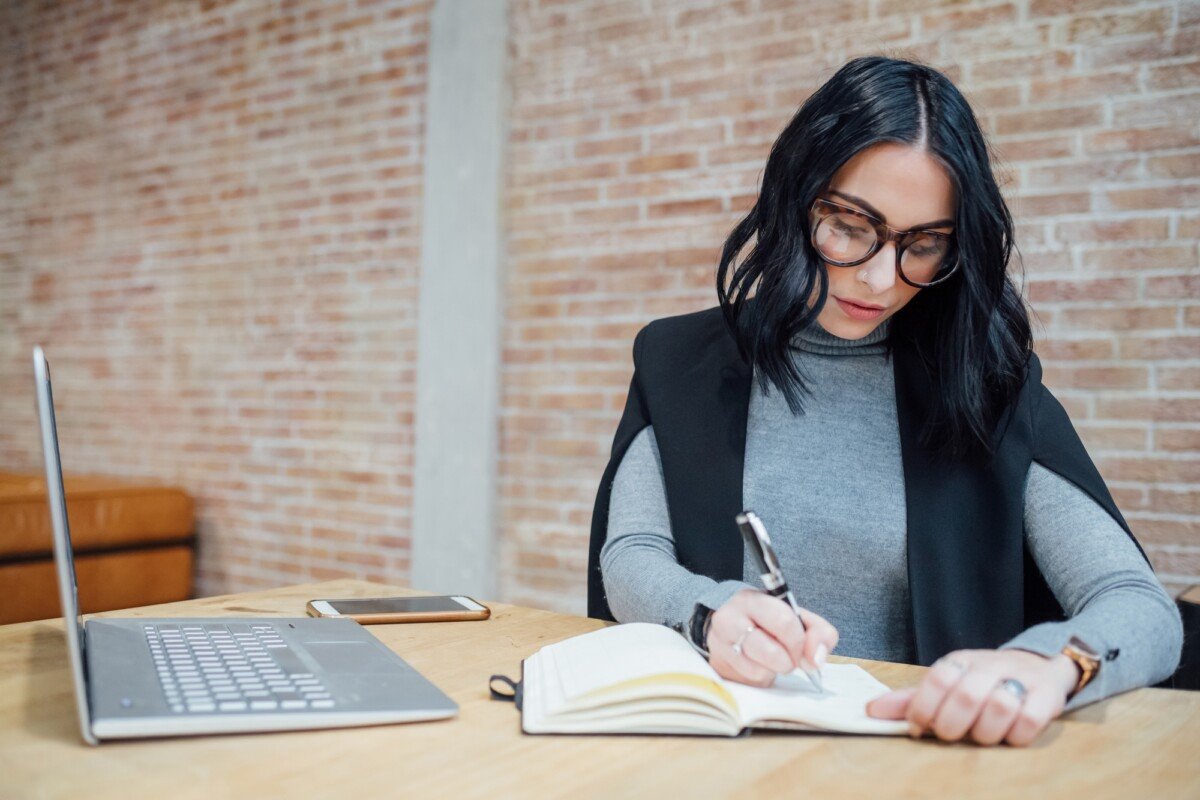college scholarships for high school students