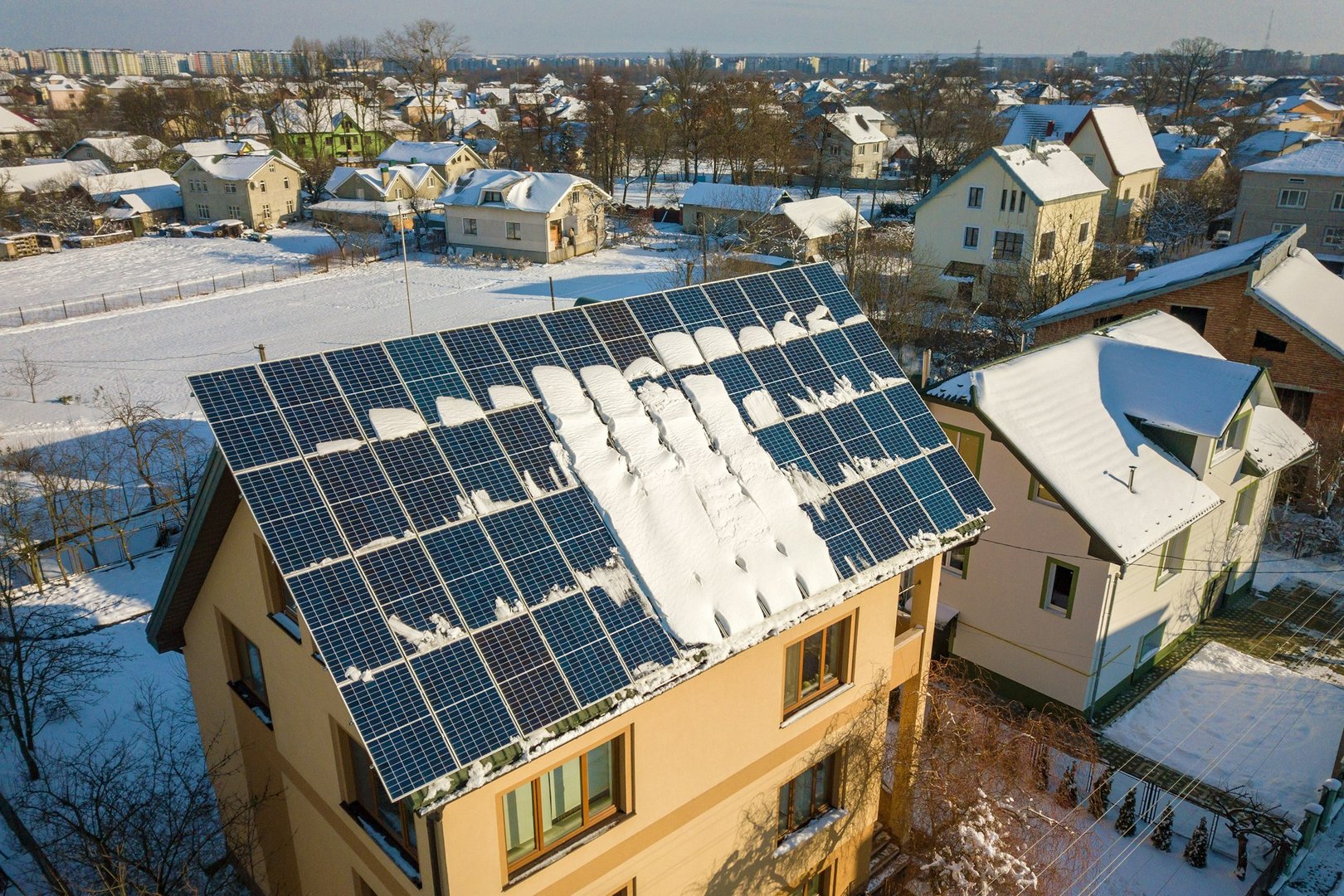 Connecting Multiple Solar Panels