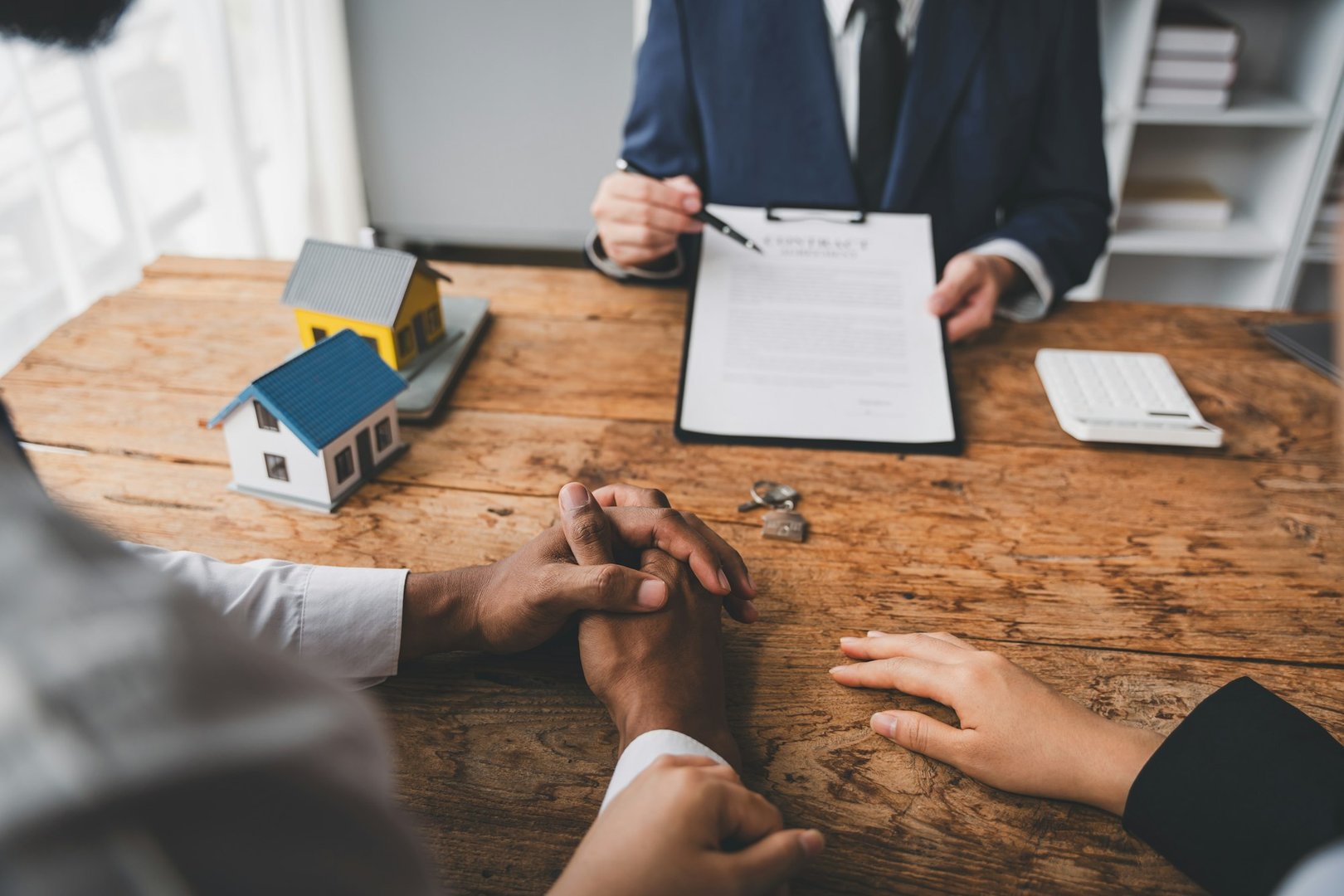 difference between modular and manufactured home modular vs manufactured home prefab home vs mobile home factory-built home differences