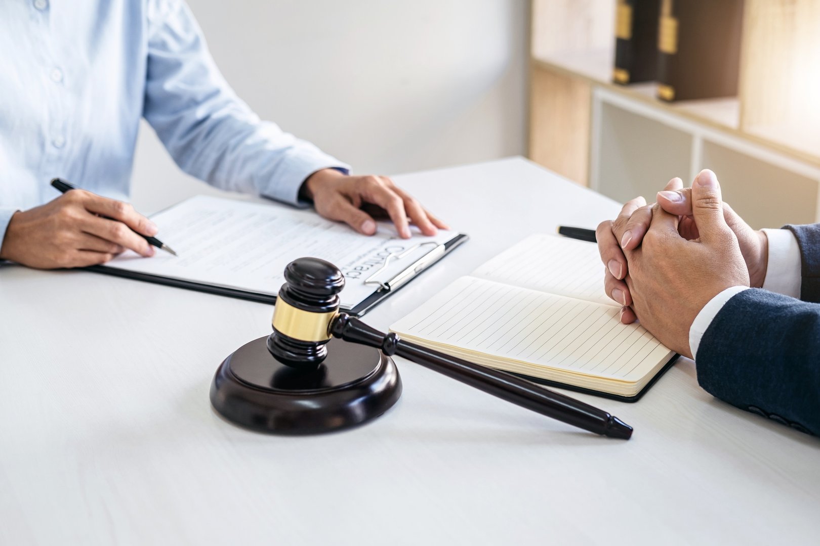 Domestic Violence Lawyer Free Consultation