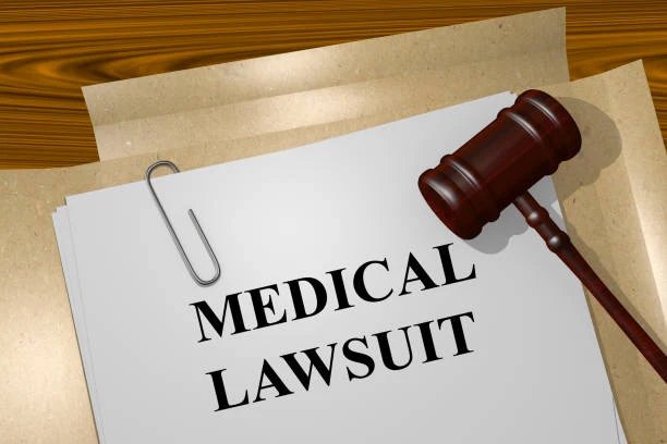 hernia mesh lawsuit lawyer