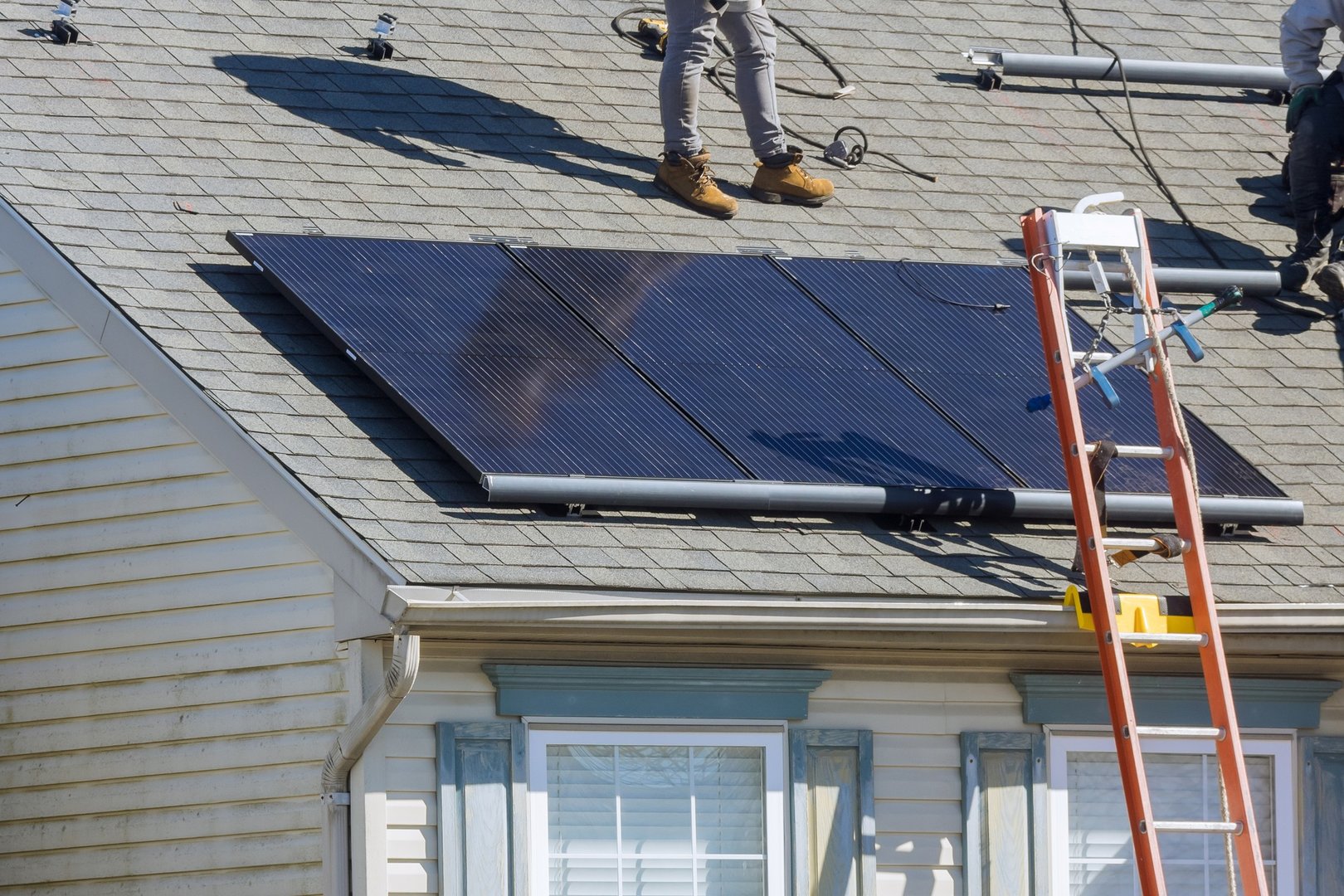 How much is solar panel cleaning