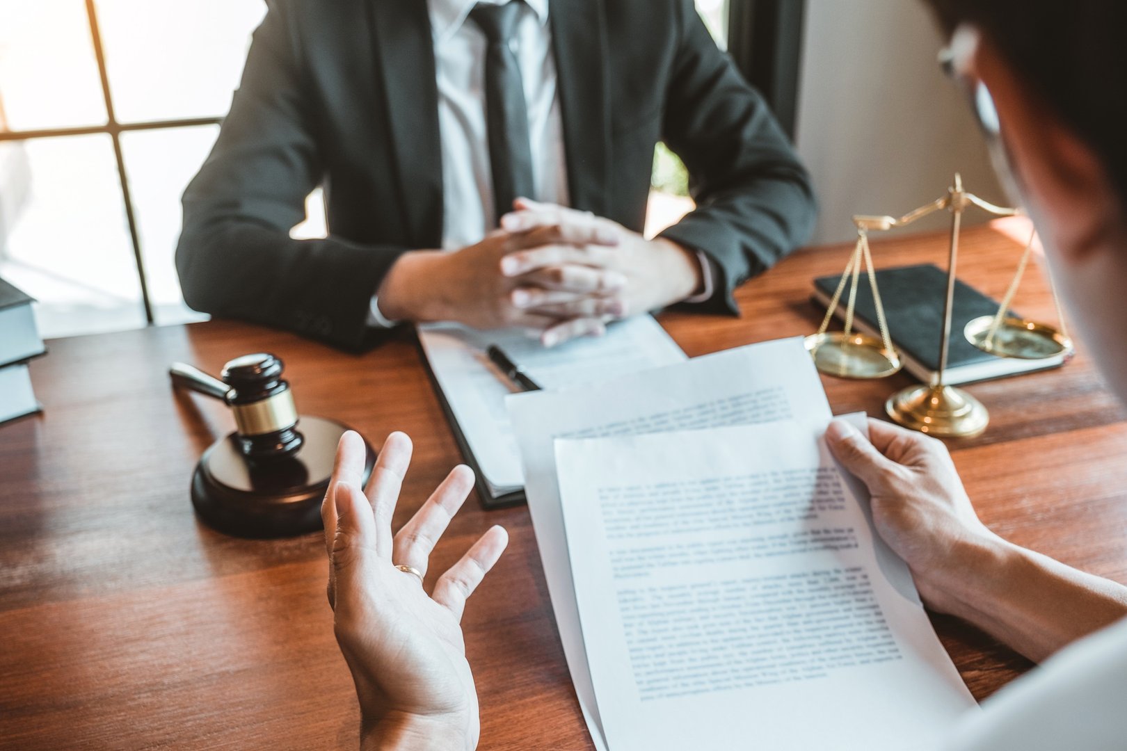 Injury Lawyer Free Consultation