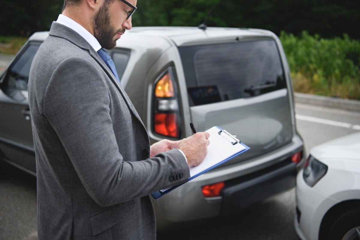 Compare car insurance plans online