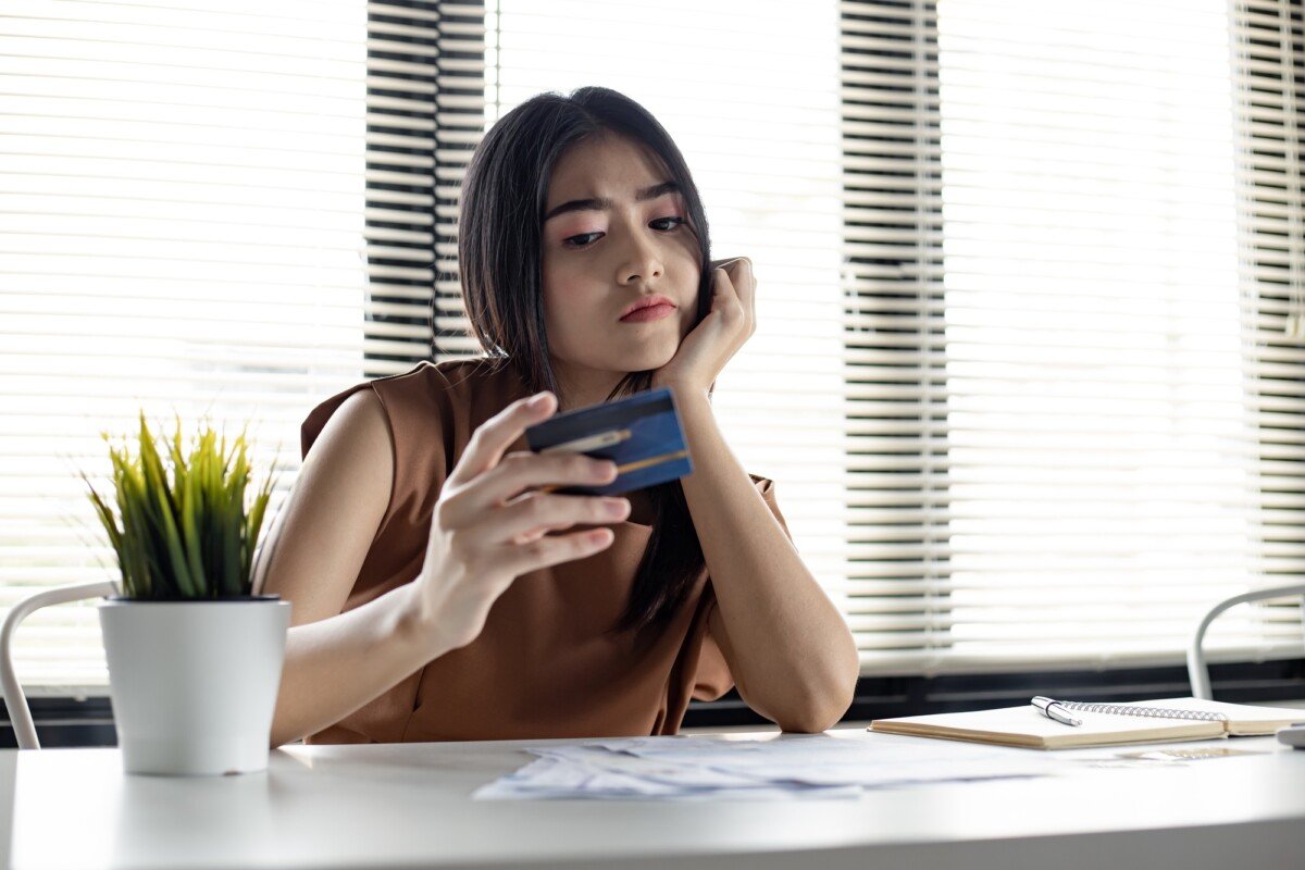 Loan Consolidation vs. Refinancing