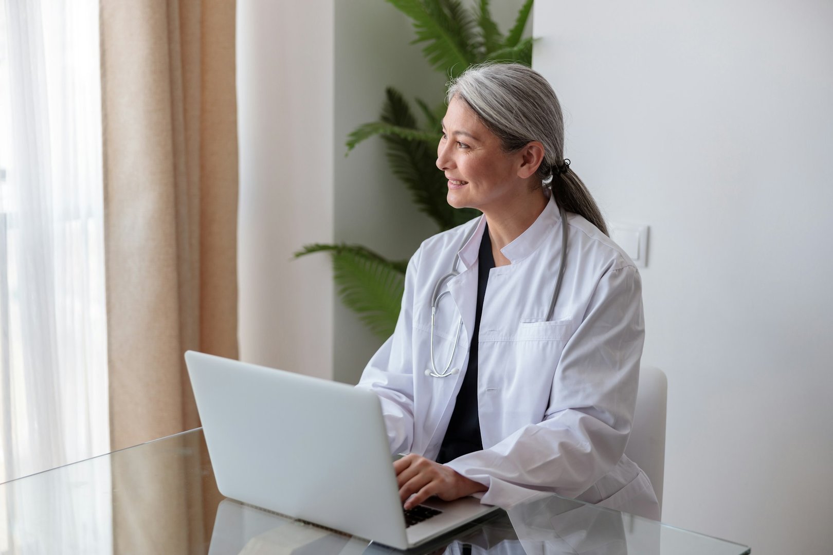 Personal loans for resident physicians
