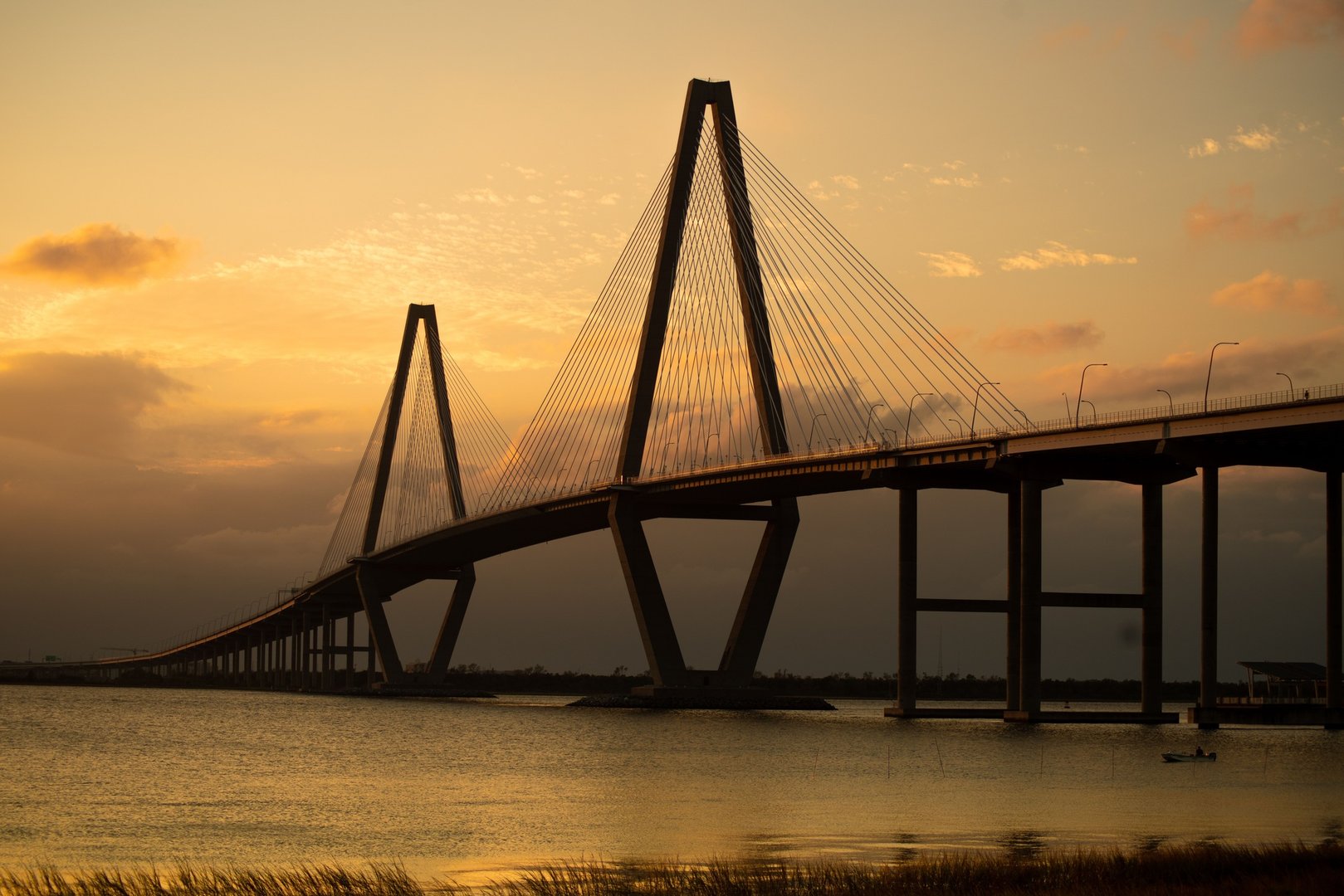 Beautiful shot of the Arthur Ravenel Jr Bridge in Charleston, Mount Pleasant