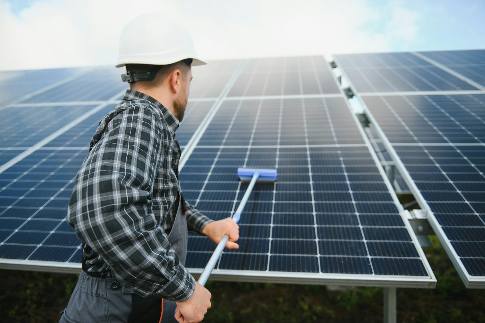 Solar panel cleaning Fresno CA