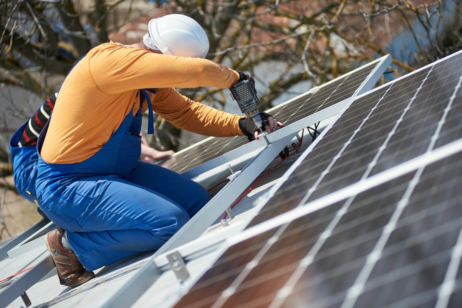 solar panel incentives massachusetts