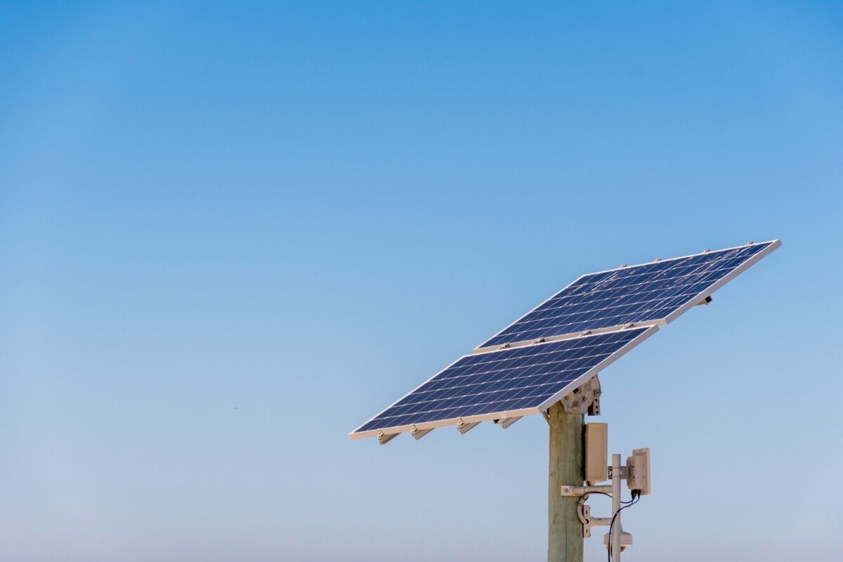 Square Feet Solar Panel Per Kwh