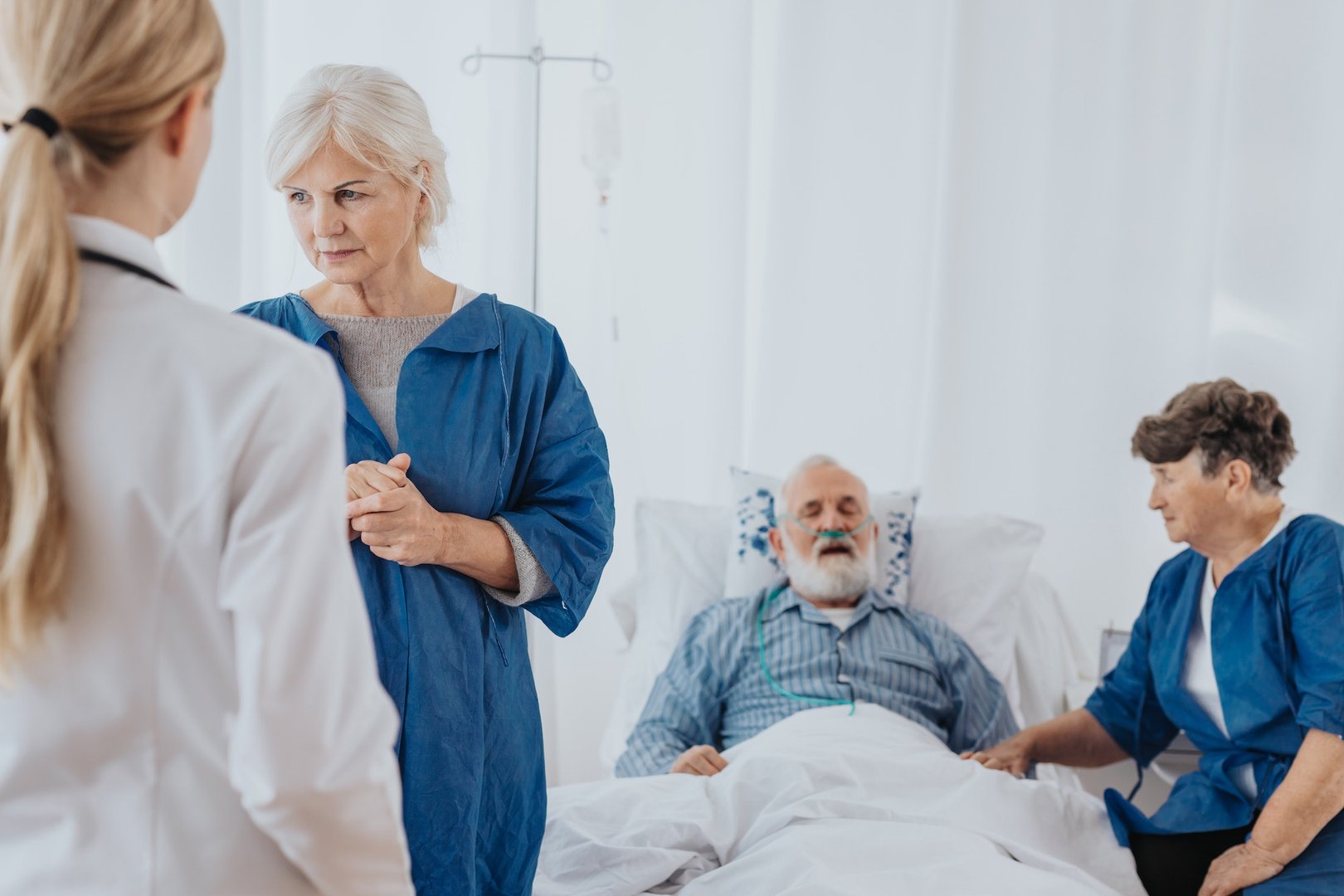 Understanding Medicare and Hospice: Navigating the End-of-Life Journey for Loved Ones