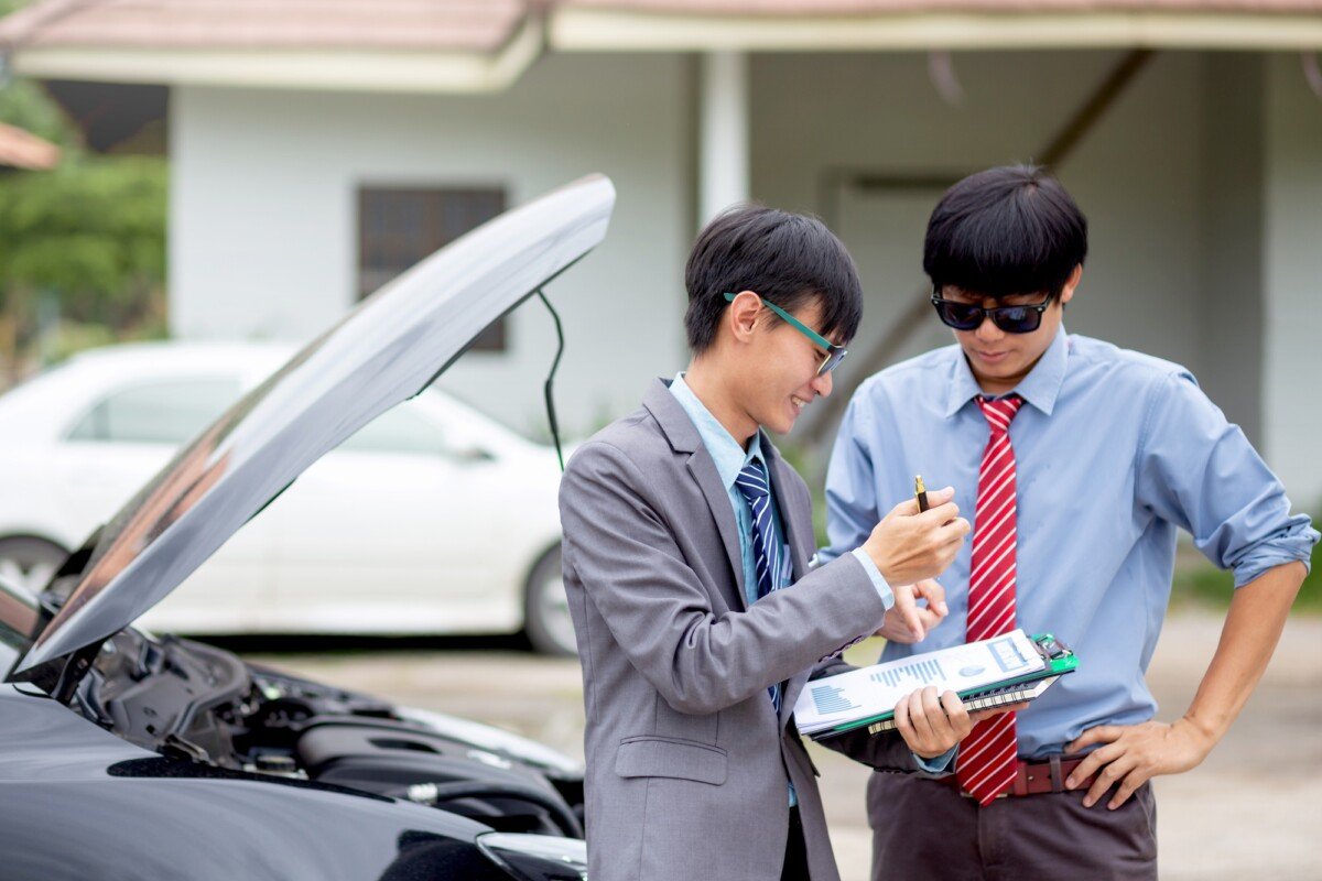 Vehicle Wreck Lawyer