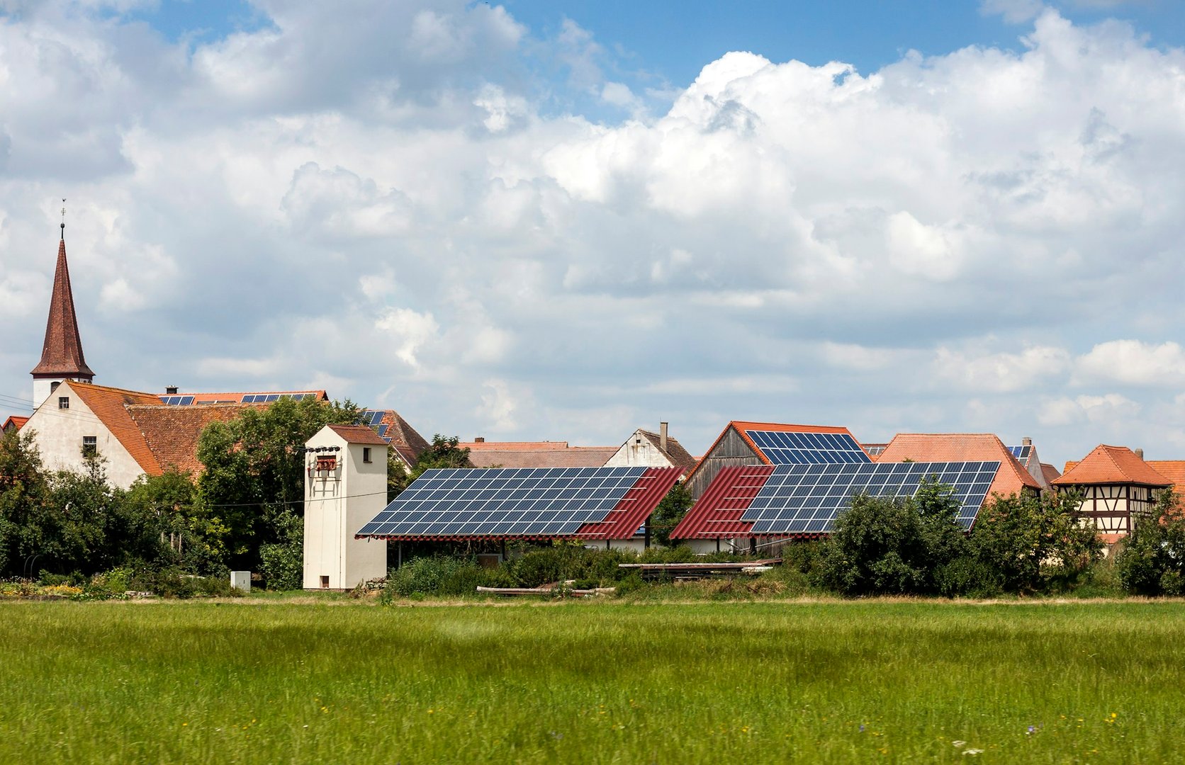 wall solar panels
