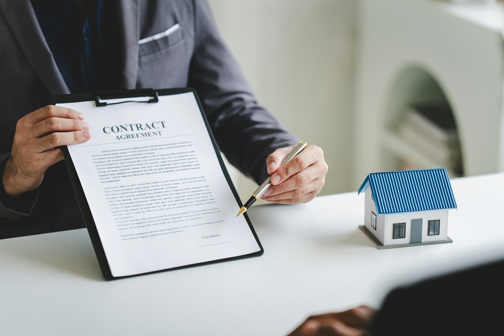what is a home equity loan vs mortgage loan
differences between home equity and mortgage
comparing HELOC and mortgage
benefits of home equity loan