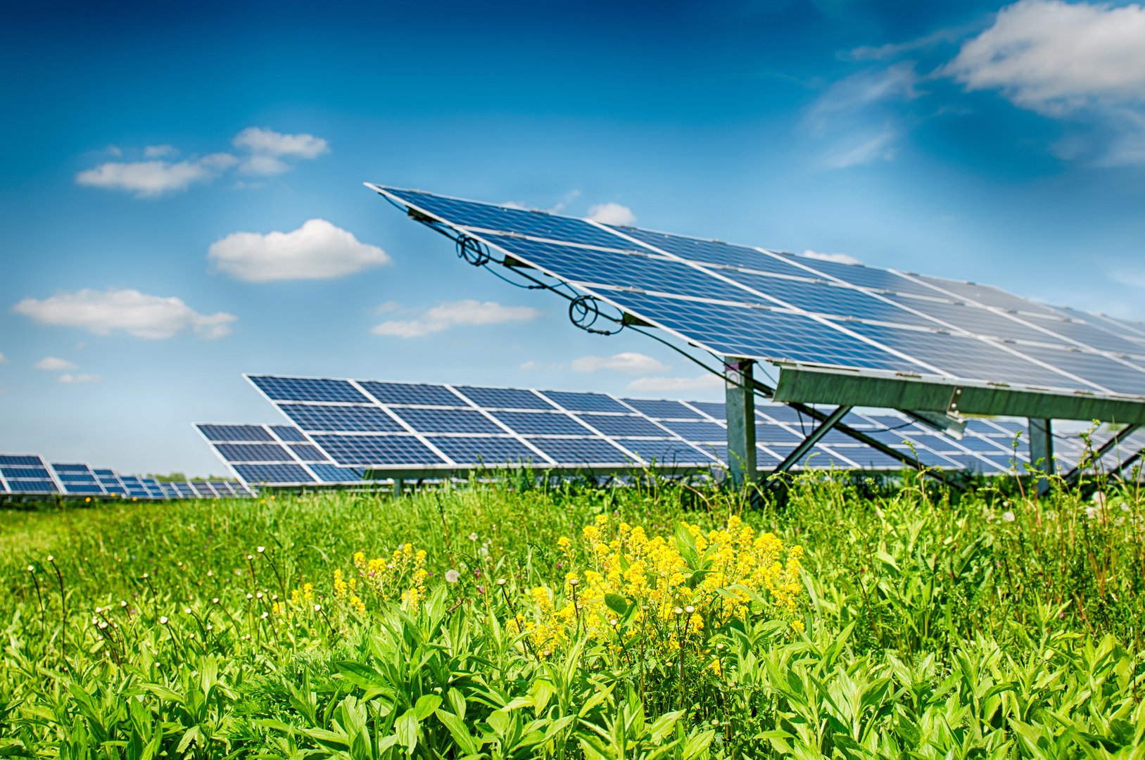 What is a solar power plant?