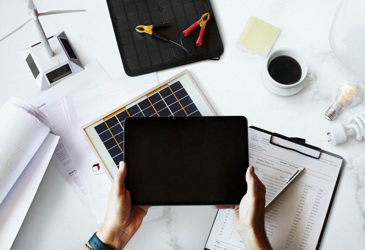 Monitoring and Maximizing Your Panels' Efficiency