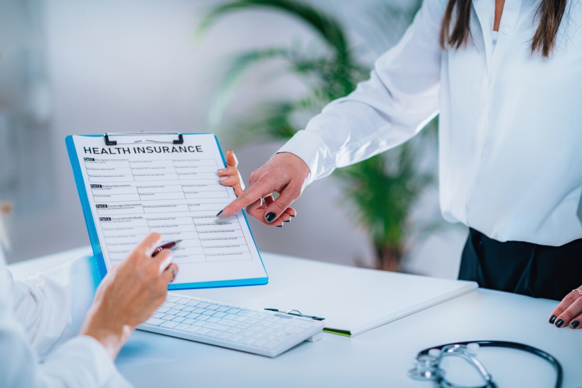 Understanding AARP Essential Premier Health Insurance for Seniors