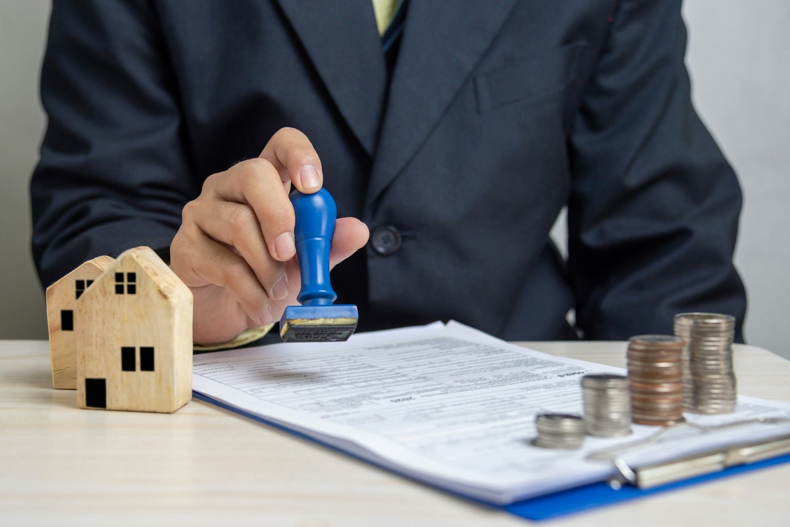 Borrowing Fast Money Loan Online