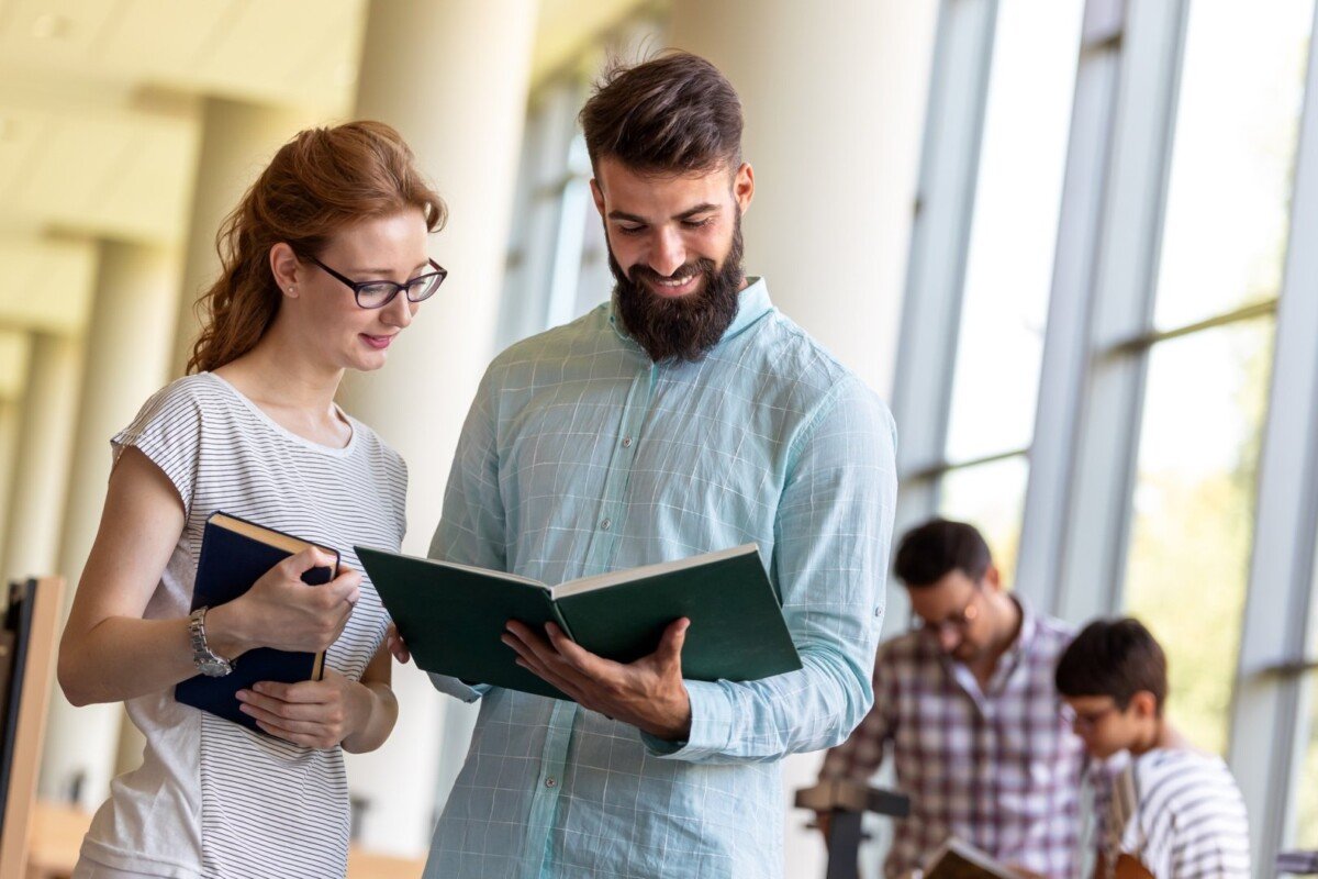 Best accredited online colleges for associates degree