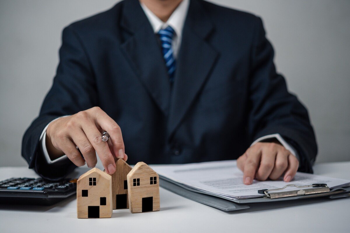 best house insurance for seniors