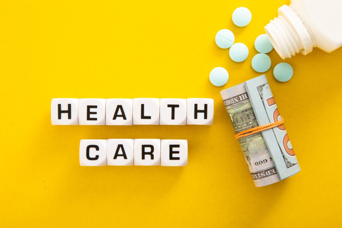 Best Medicare Switching Help: Save Money in 2026