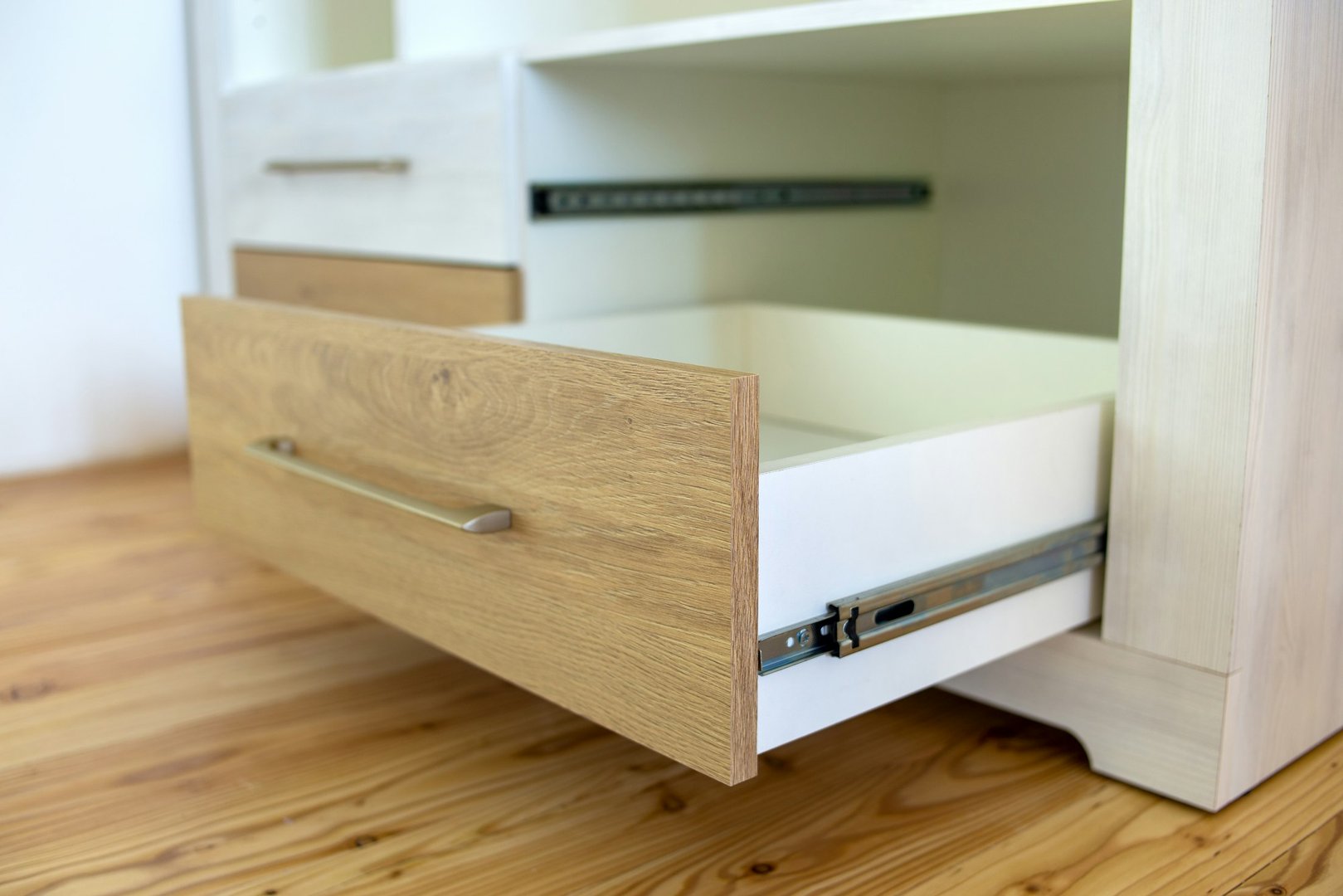 cabinet drawer pulls