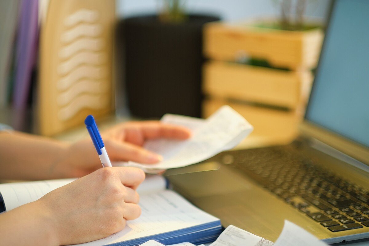 How to Calculate Monthly Payments