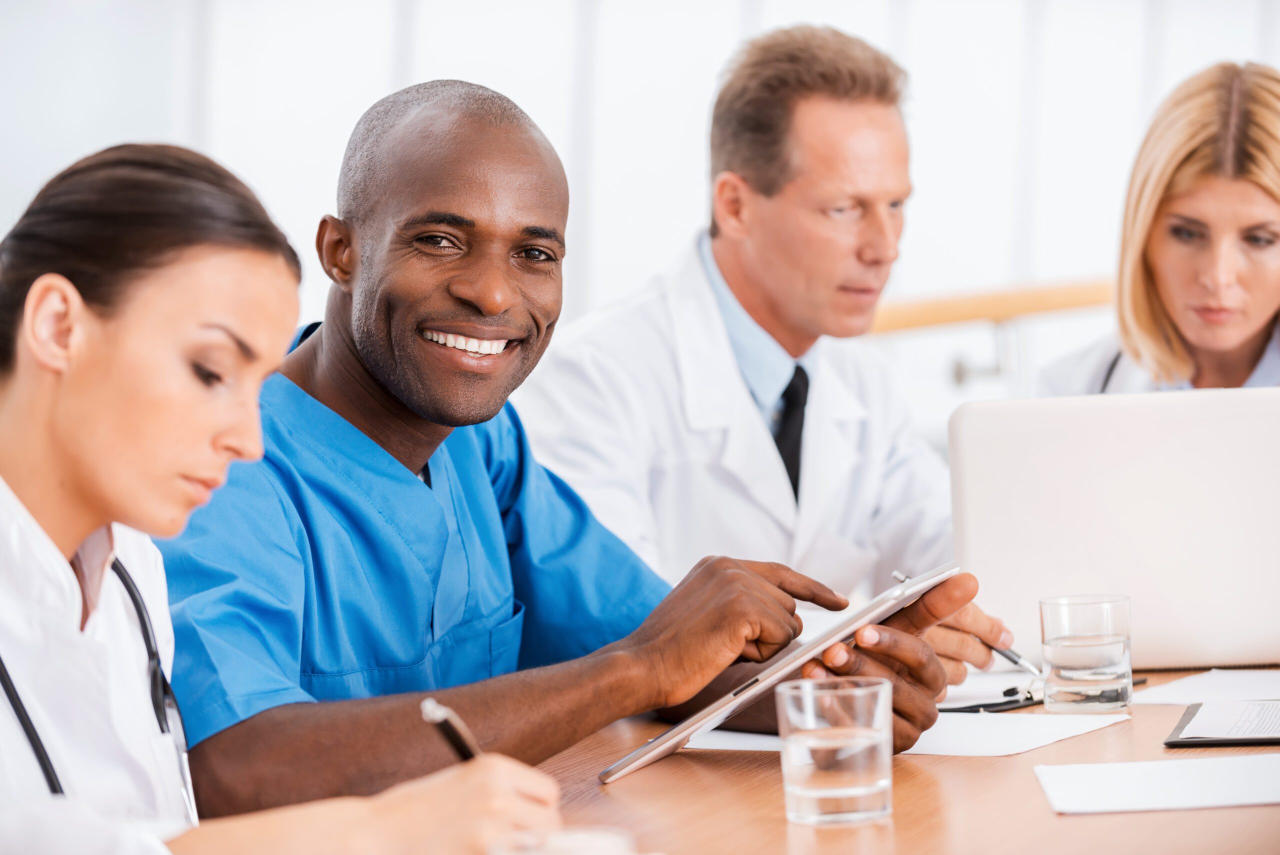 Can I Add My Mom to My Health Insurance? Exploring Options with Blue Cross Blue Shield, UnitedHealthcare, and Cigna