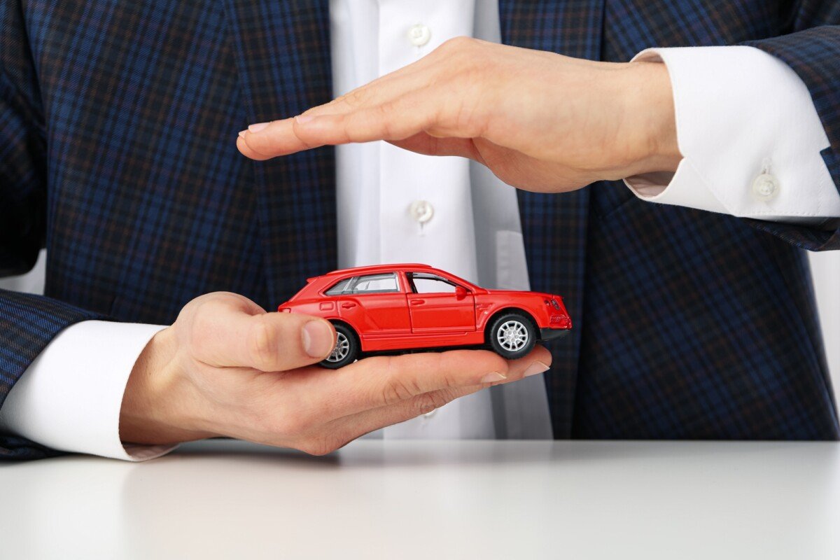 Cheap Cars and Insurance for 17 Year Olds