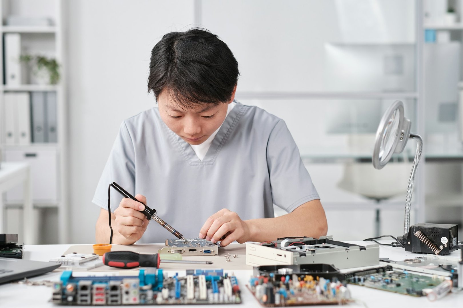 Circuit Breaker Repair