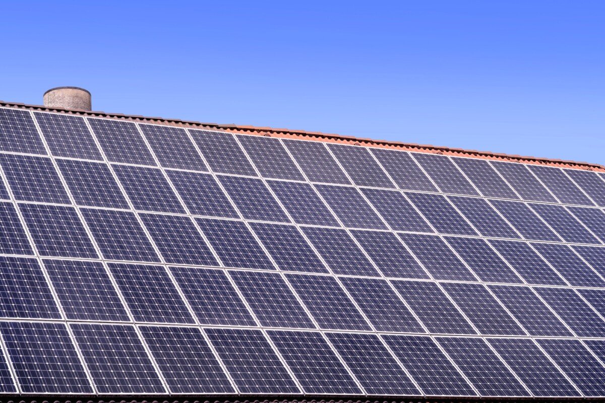 Does Cleaning Solar Panels Make A Difference