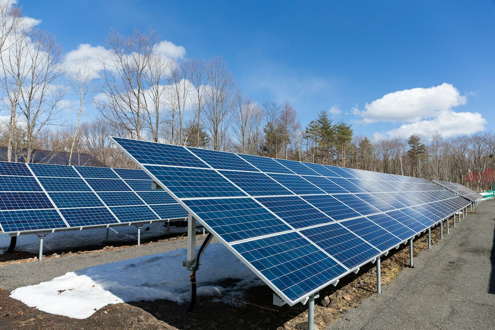 Connecting Multiple Solar Panels
