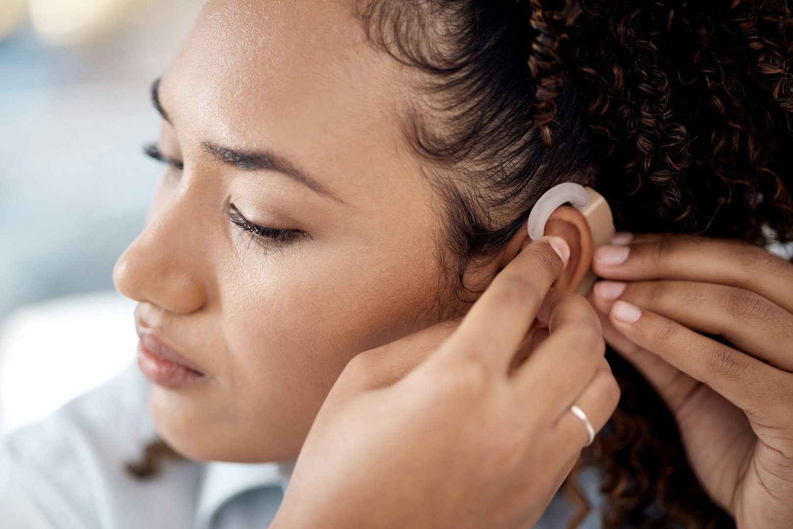 does insurance cover hearing aids