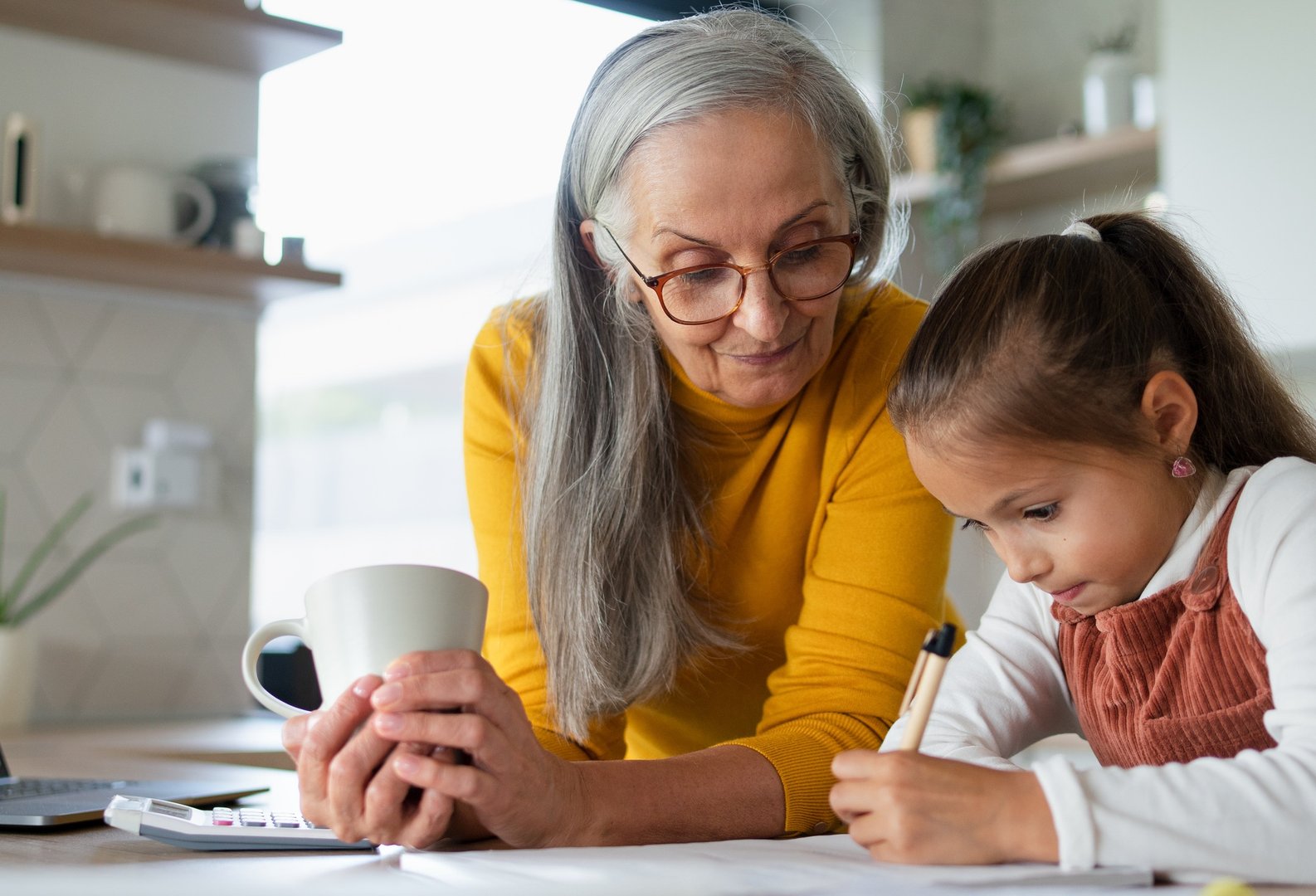 does medicare cover senior living