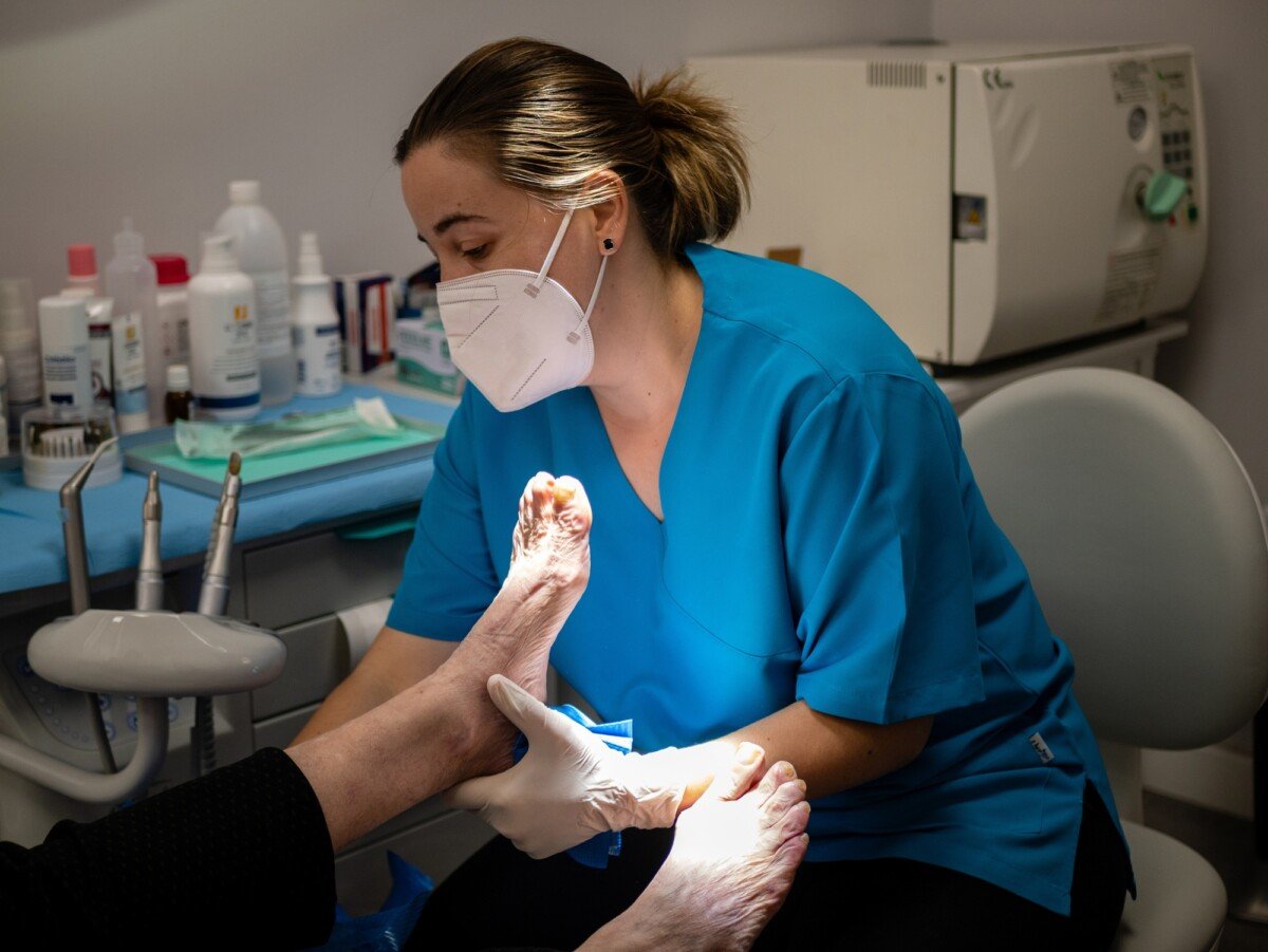 does medicare pay for podiatrist