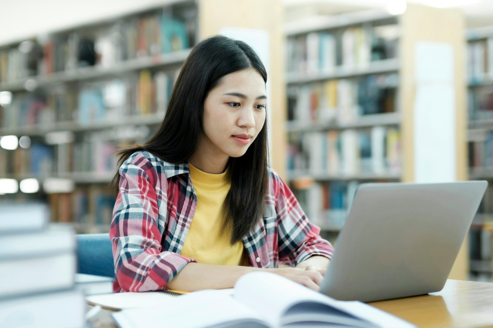 global university online