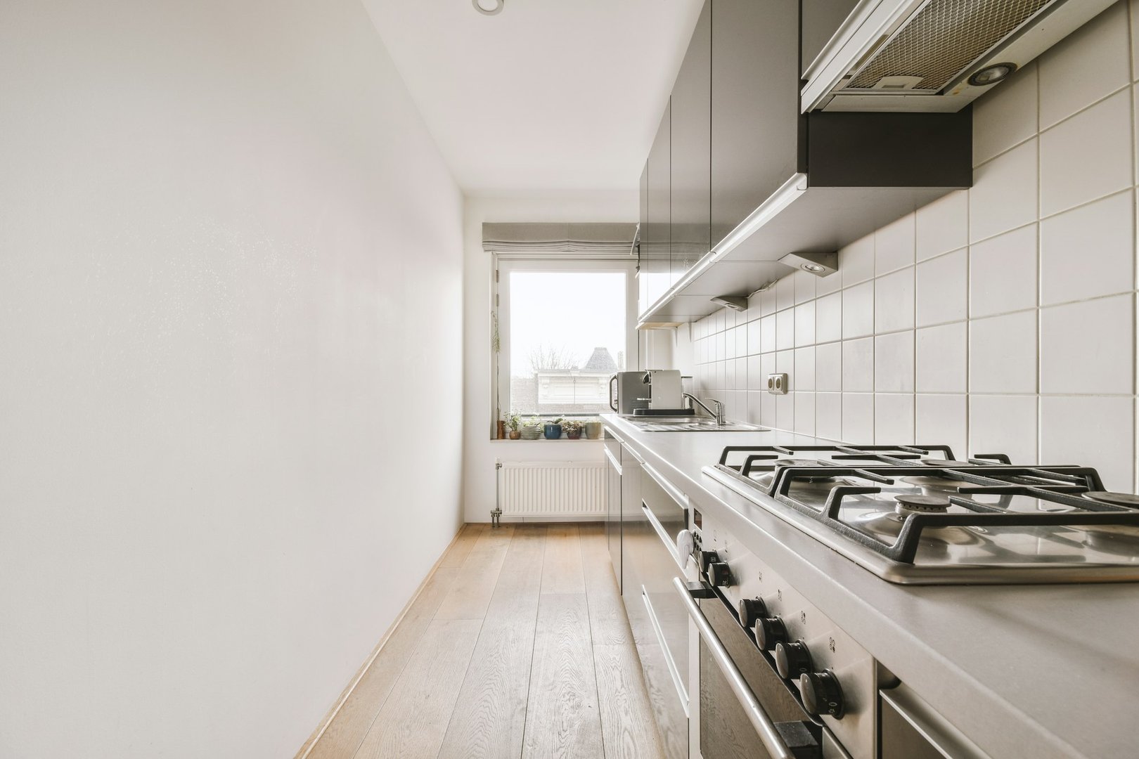 grey kitchen cabinets