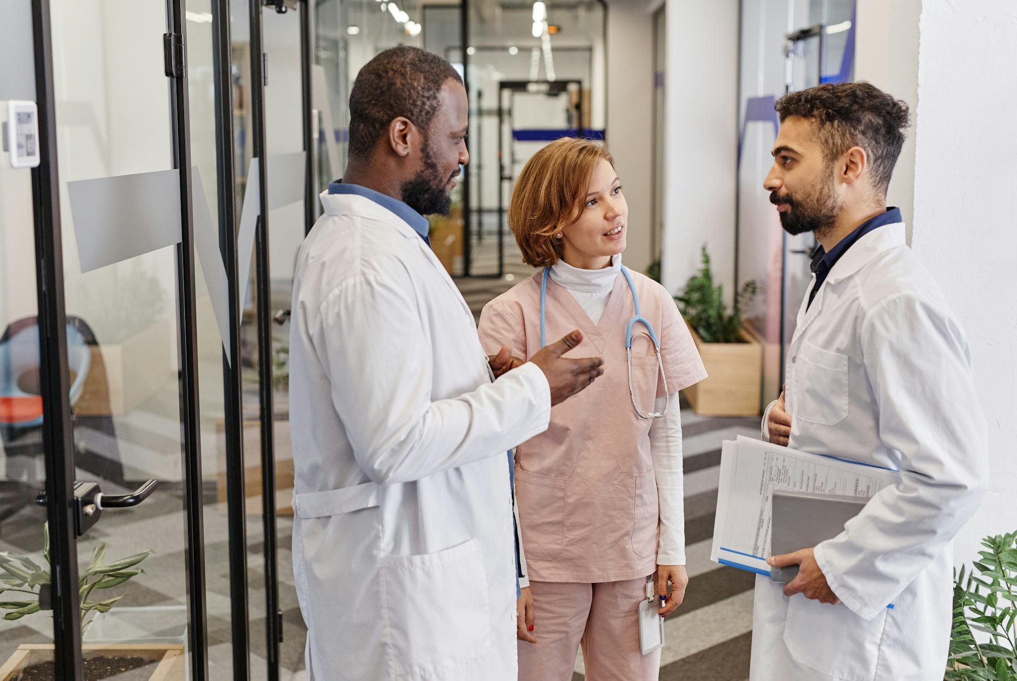 HCRA vs HSA: Which Healthcare Savings Plan is Best for You?