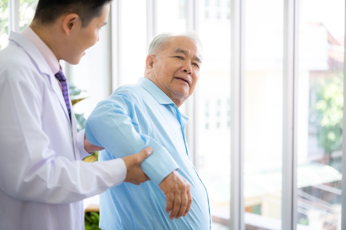 Choosing Between Health Insurance or HMO: What’s Right for You?