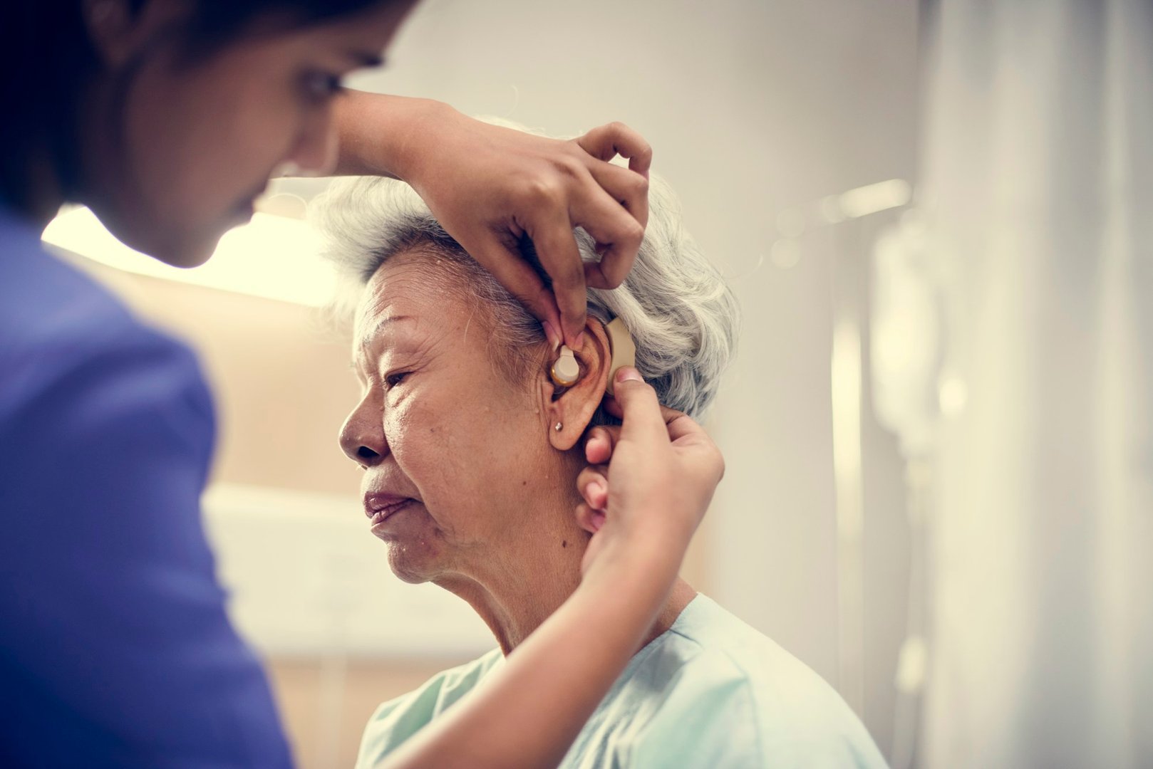 hearing aids for seniors on medicare