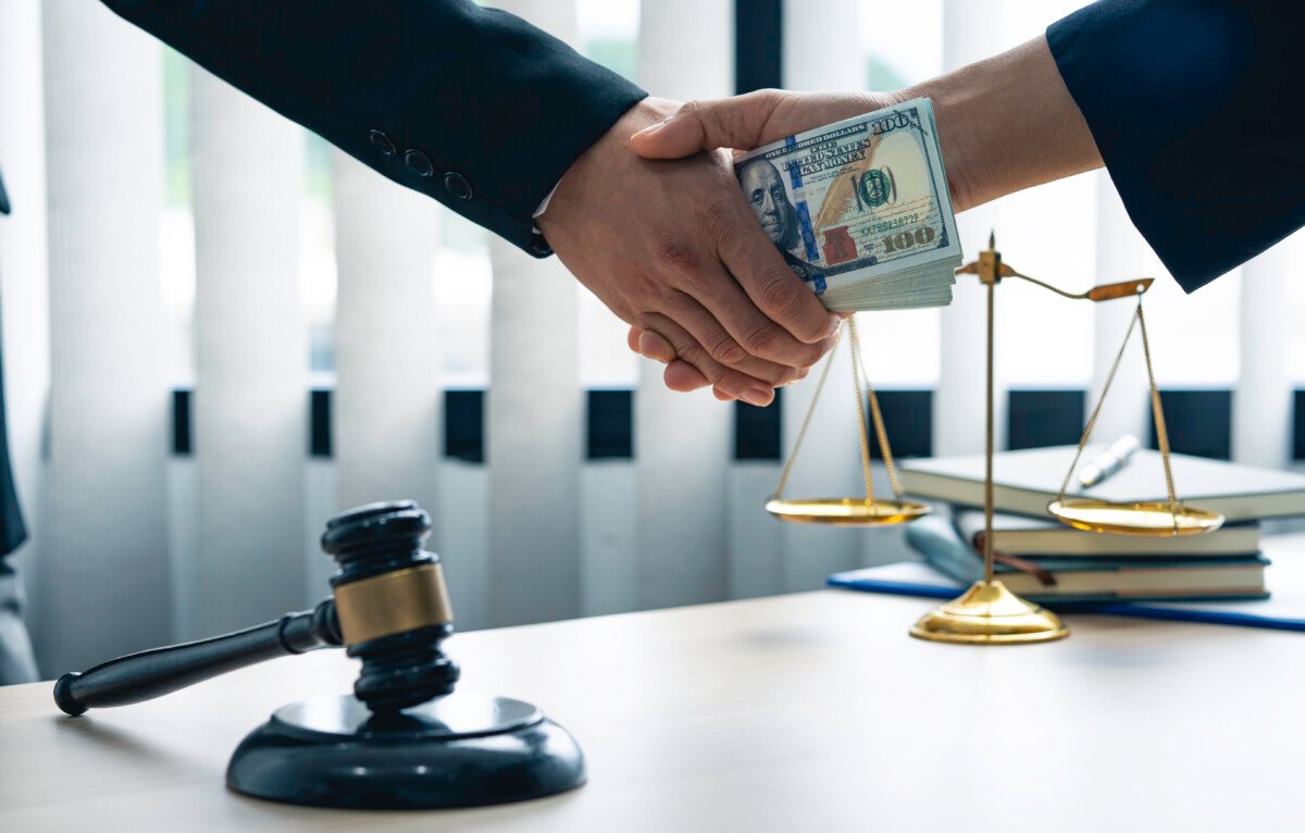 How a Kansas City Personal Injury Lawyer Can Secure Fair Compensation