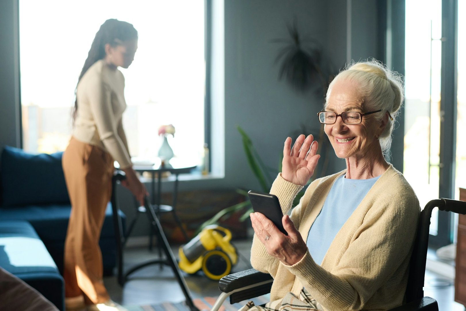 contact someone at Medicare