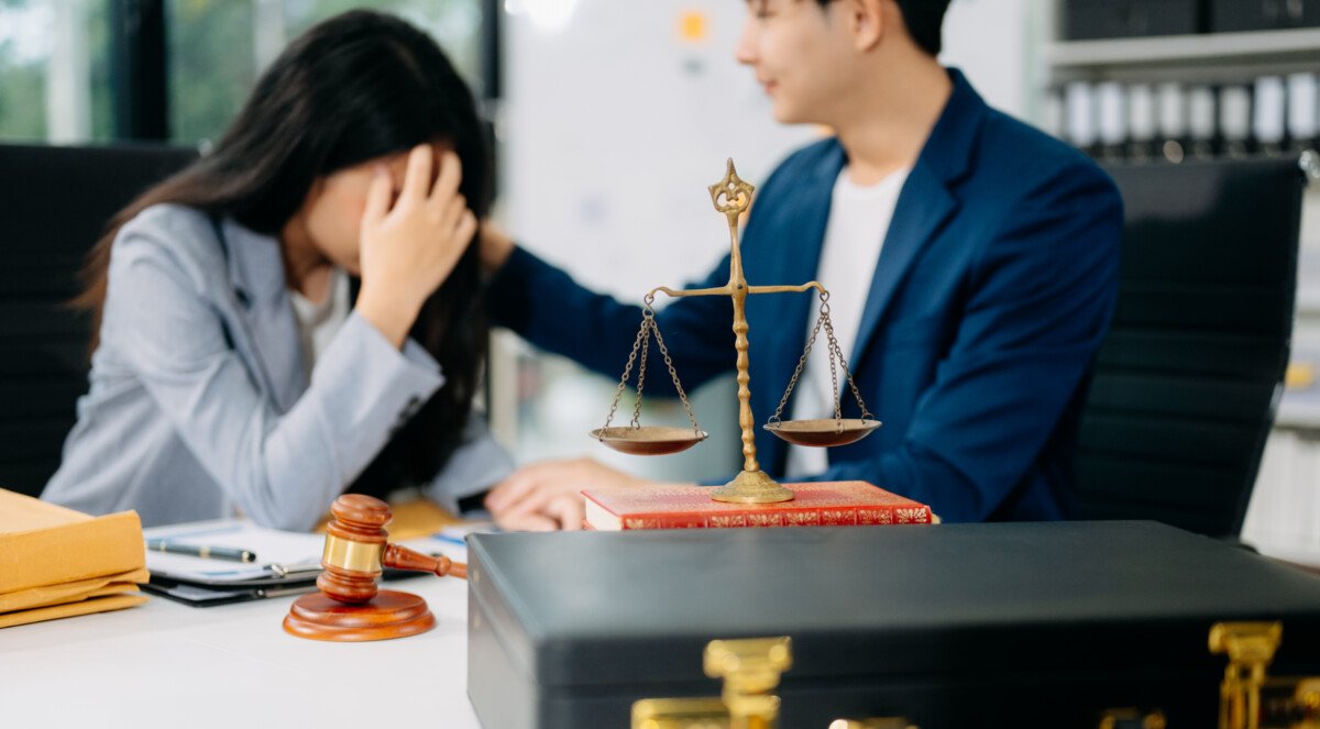 how much does a divorce attorney cost in texas