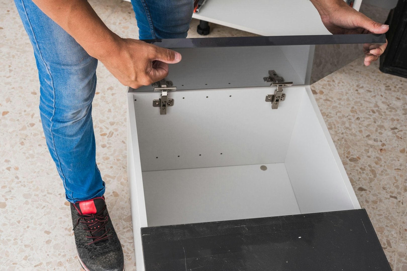 how to install base cabinets