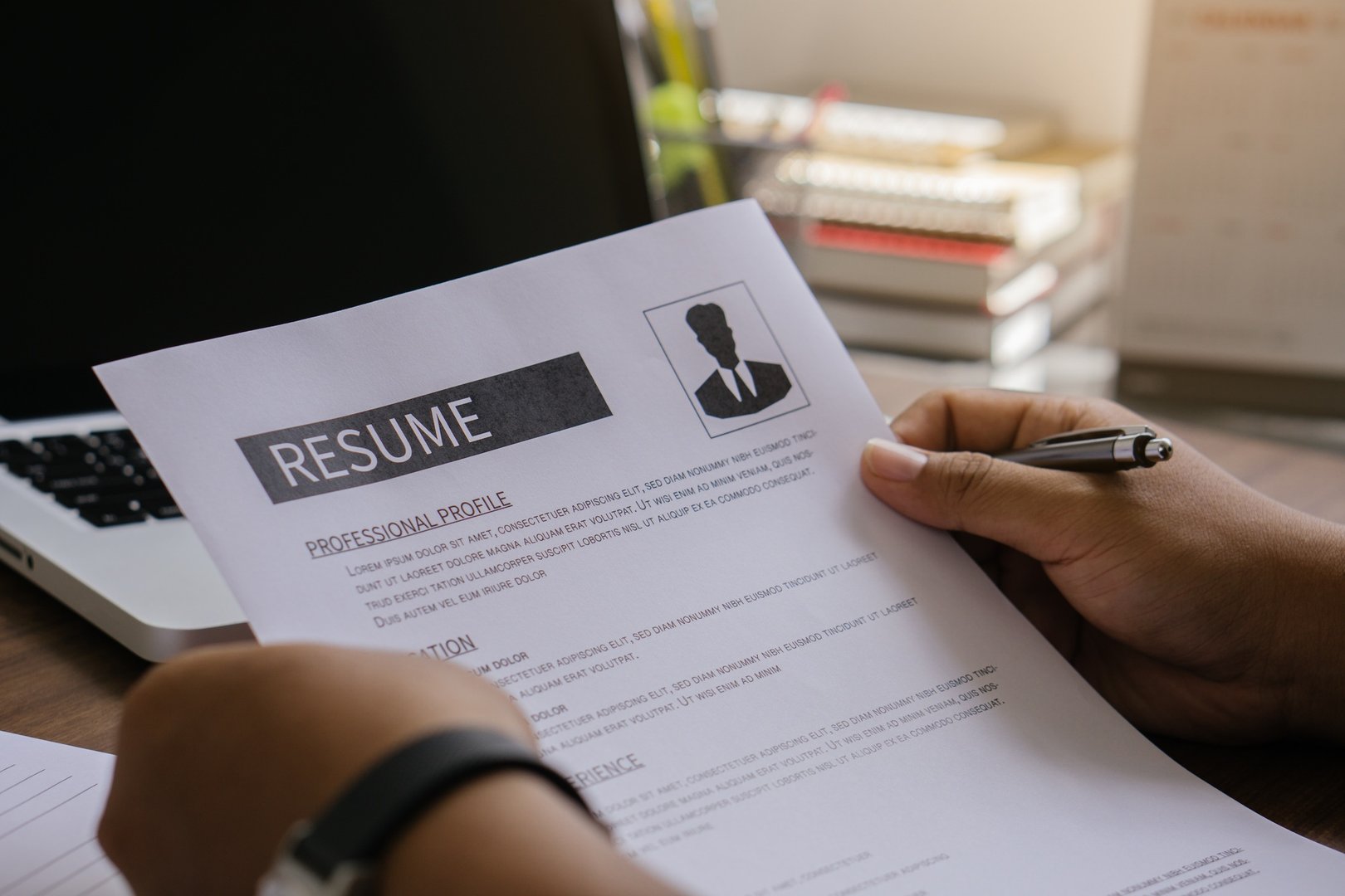 how to study abroad for free